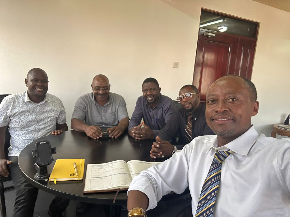Mwesigwa_R's tweet photo. This evening I held a productive strategic meeting with the FMU team led by Haji Gombe (Vice President) at my Kampala office as we plan for the first ever Pearl of Africa Rally to be held in Ankole on May 9, 2025. https://t.co/GnEb0sRdXu