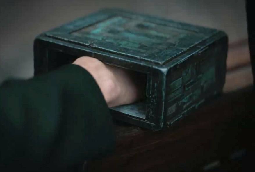 spiceoncosmos's tweet image. gm akashians and fremen and all the spice enjoyooors

the hand stays in