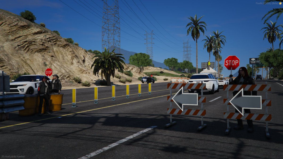 InfamesLEO's tweet image. ⚠️Siempre que vean un control de tráfico, recuerden bajar la velocidad y entregar su documentación y papeles… y en caso de que no, sepan que vamos detrás de ustedes. ⚠️