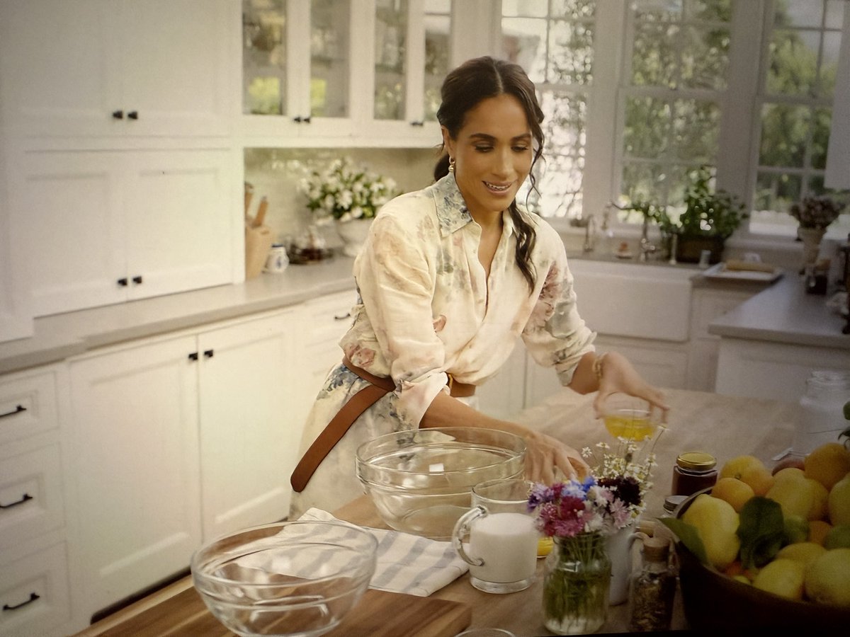 Looking forward to trying out some of the treats inspired by #WithLoveMeghan #WithLoveMeghanOnNetflix 

I hope there is a season 2 where she tries out some African dishes.

Much love ❤️