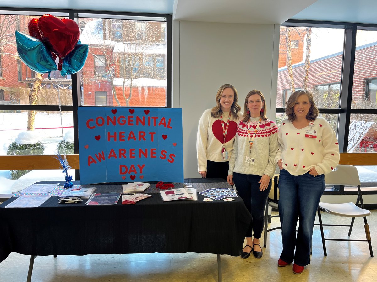 A big shoutout to ACHA’s Patient and Family Advisory Board Member Mindy Beyer, BSN, RN (pictured at right) for celebrating #CHDAwarenessDay at MaineHealth’s Maine Medical Center Portland! Last month, Mindy—alongside her colleagues Jessica Zink and Megan Smetana—took to the main