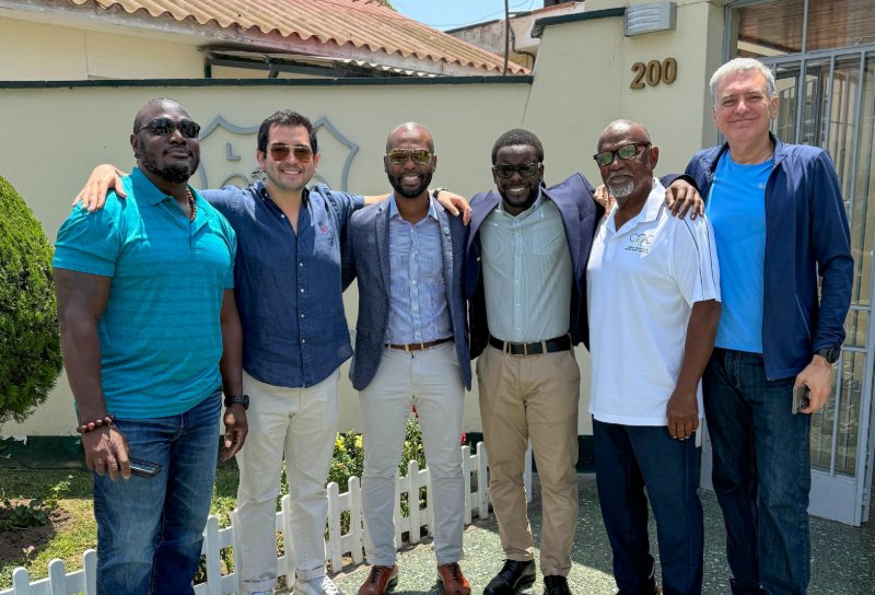 Cricket moves closer to Pan American Games Debut🚀

Windies🏝️ Cricket President Dr. Kishore Shallow visits Peru🇵🇪 to create training programs and exchange initiatives.

Crucial Step ahead of Peru🇵🇪 hosting 2027 Pan Am Games. ICC submitted cricket's bid in Oct 2024 in Paraguay.