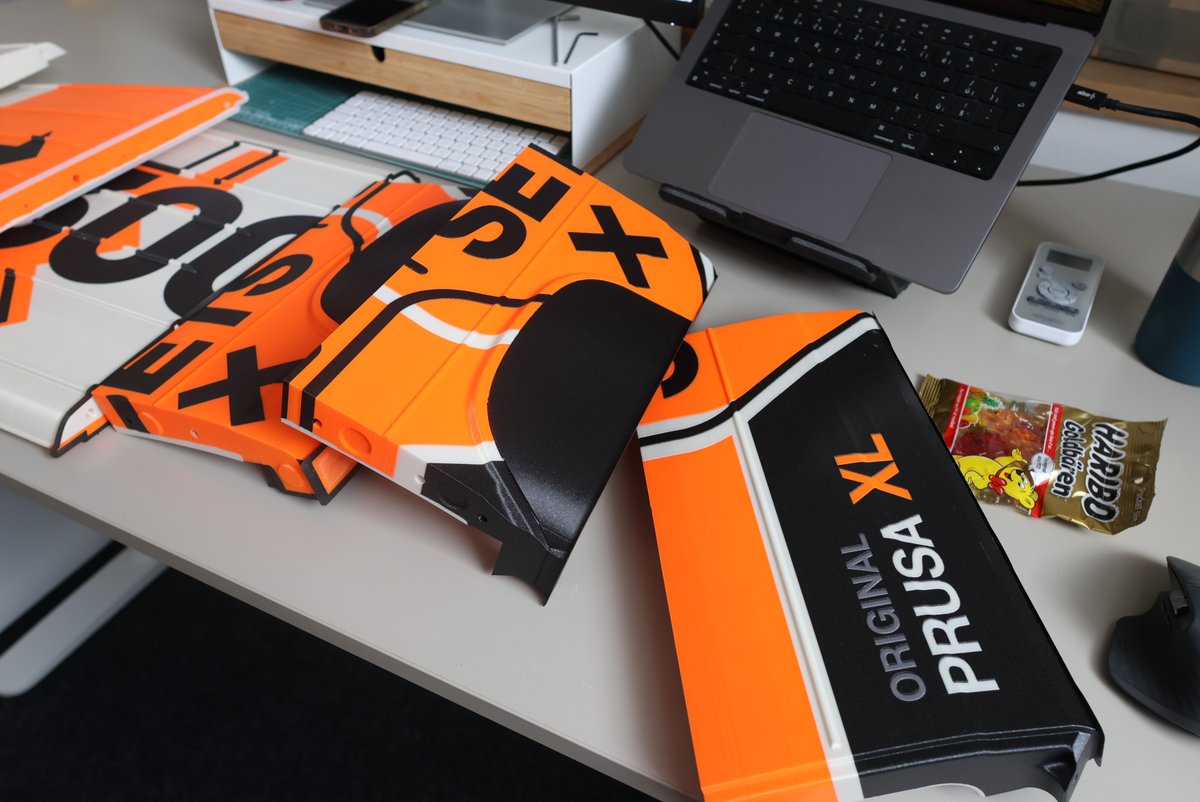 3D_Sets's tweet image. MAX TEAM XL PART 4: When 3D printed parts come together
It’s been a while! We’re back with another chapter in our Max Team XL 1:4 scale build series—and this time, we tackled the assembly of this 25+ kg beast!
Read more in our blog! 
3dsets.com/blog/max-team-…
#maxxl #3DSets #prusa