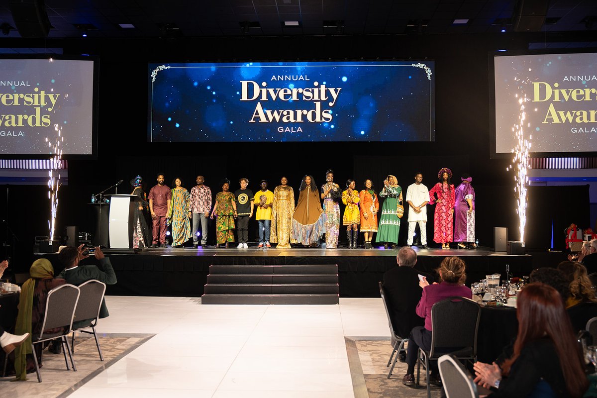 MattGoreMagic's tweet photo. Honoured to co-host the 9th Annual Diversity Awards Gala again this year! 🌍 Celebrating diversity &amp; inclusivity in the workplace as an immigrant meant so much to me. Huge thanks to @SaskOpenDoor  for this amazing event! #DiversityAwardsGala #Community #Grateful #TheGingerNinja https://t.co/j7BonpufEi