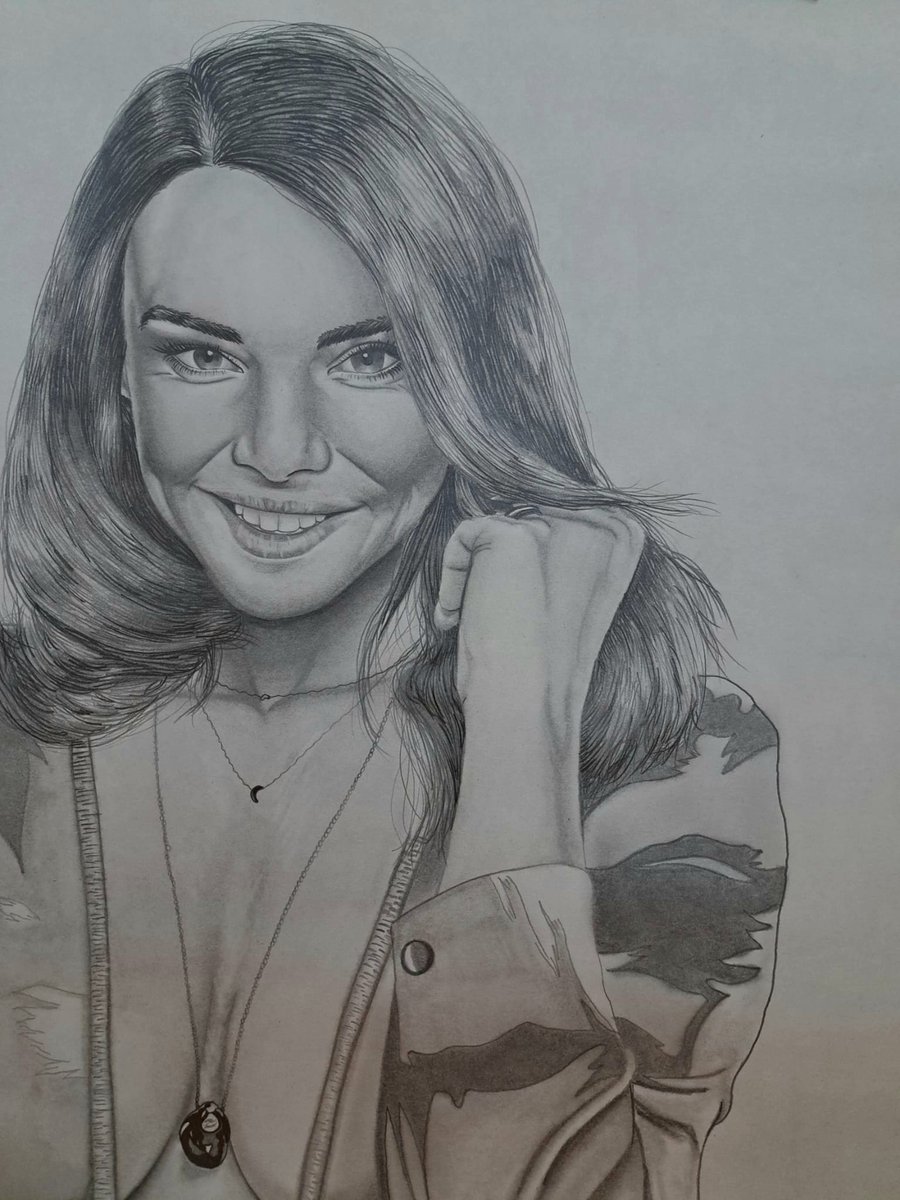 LeonDraw1011's tweet photo. @Chenoa Hola @Chenoa, soy Joan, un chico de 16 años de Barcelona apasionado del dibujo. Mi primer dibujo de este año lo he dedicado a ti: es un retrato en tamaño A3 hecho con lápices. Me haría muchísima ilusión que pudieras echarle un vistazo. Espero de corazón que te guste. ¡Un abrazo! https://t.co/4EUKotGwVd