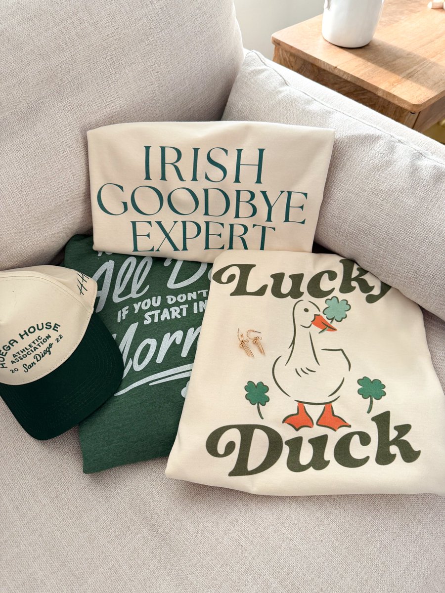 Victory Shirts: Buffalo (@victoryshirts20) on Twitter photo ☘️ St. Patrick’s Day Giveaway ☘️
Tine to get ready for the St. Paddy’s Day parade! ☘️
What you win🤩
-1 item off of our website! 🎉
To Enter:
-Retweet & Like This Tweet
-Follow us <a href="/VictoryShirts20/">Victory Shirts: Buffalo</a>
Website: victoryshirtsshop.com
#IrishGoodbyeExpert #StPatricksDay ☘️ St. Patrick’s Day Giveaway ☘️
Tine to get ready for the St. Paddy’s Day parade! ☘️
What you win🤩
-1 item off of our website! 🎉
To Enter:
-Retweet & Like This Tweet
-Follow us <a href="/VictoryShirts20/">Victory Shirts: Buffalo</a>
Website: victoryshirtsshop.com
#IrishGoodbyeExpert #StPatricksDay
