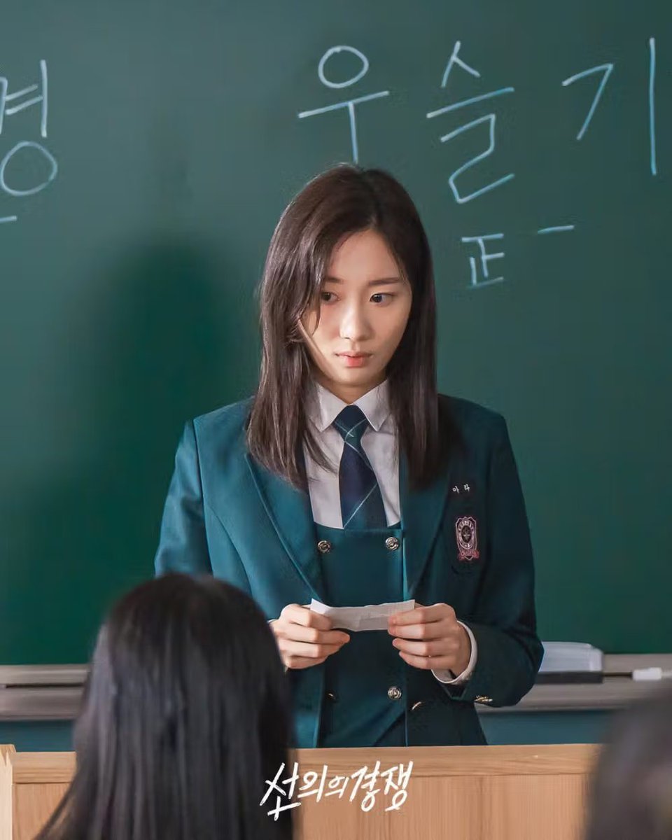 maggiesgurl's tweet image. the real supporter of the couple from the beginning

#FriendlyRivalry
#FriendlyRivalryEp16