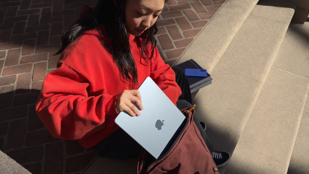 pansarut's tweet photo. เปิดตัวแล้ว! Macbook Air M4
ชิปใหม่ และสีใหม่ Sky Blue
ราคาถูกลง 5,000 บาท
เริ่มต้น 34,900 (ในรุ่น 11 นิ้ว)
เริ่มต้น 42,900 (ในรุ่น 13 นิ้ว)

วันวางจำหน่ายยังไม่ประกาศอย่างเป็นทางการ

#Apple #MacbookAirM4 https://t.co/FtgDb7Cds4