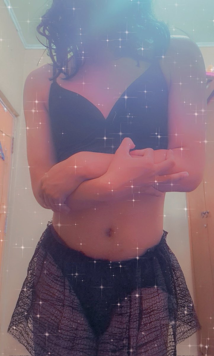 Mau ke pantai 
#crossdress #cder #femboy