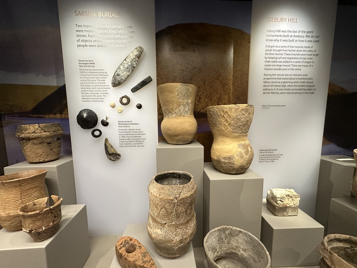 Wiltshire Museum is home to the best Bronze Age archaeology collection in Britain. Here you can also find gold from the time of Stonehenge, as well as an outstanding display of Wiltshire artefacts over the last 6,000 years. bit.ly/3IZn2Em