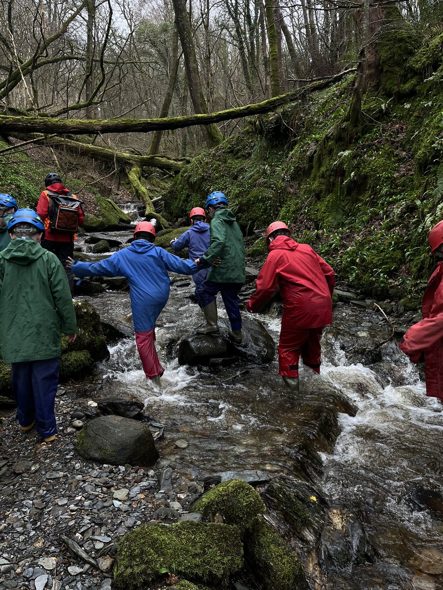 Group 3 taking on the gorge walk as their first challenge today! Lots of laughs and plenty of splashes 💦🏊🏻‍♀️ <a href="/StTeresasPS/">St. Teresa's Primary</a> <a href="/miss_ovens/">MissOvens</a>