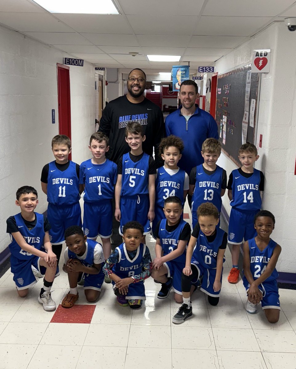 il_bluedevils's tweet image. Shoutout to our 1st grade squad for completing their first season! These boys worked hard and made big strides, and we couldn’t be prouder. Huge thanks to our coaches for getting them started on the right track. This is just the beginning—watch out for these young stars in the…