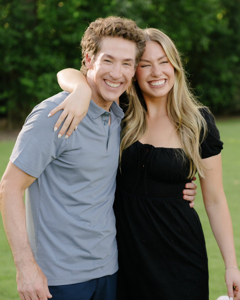 Lakewood Church tweet media