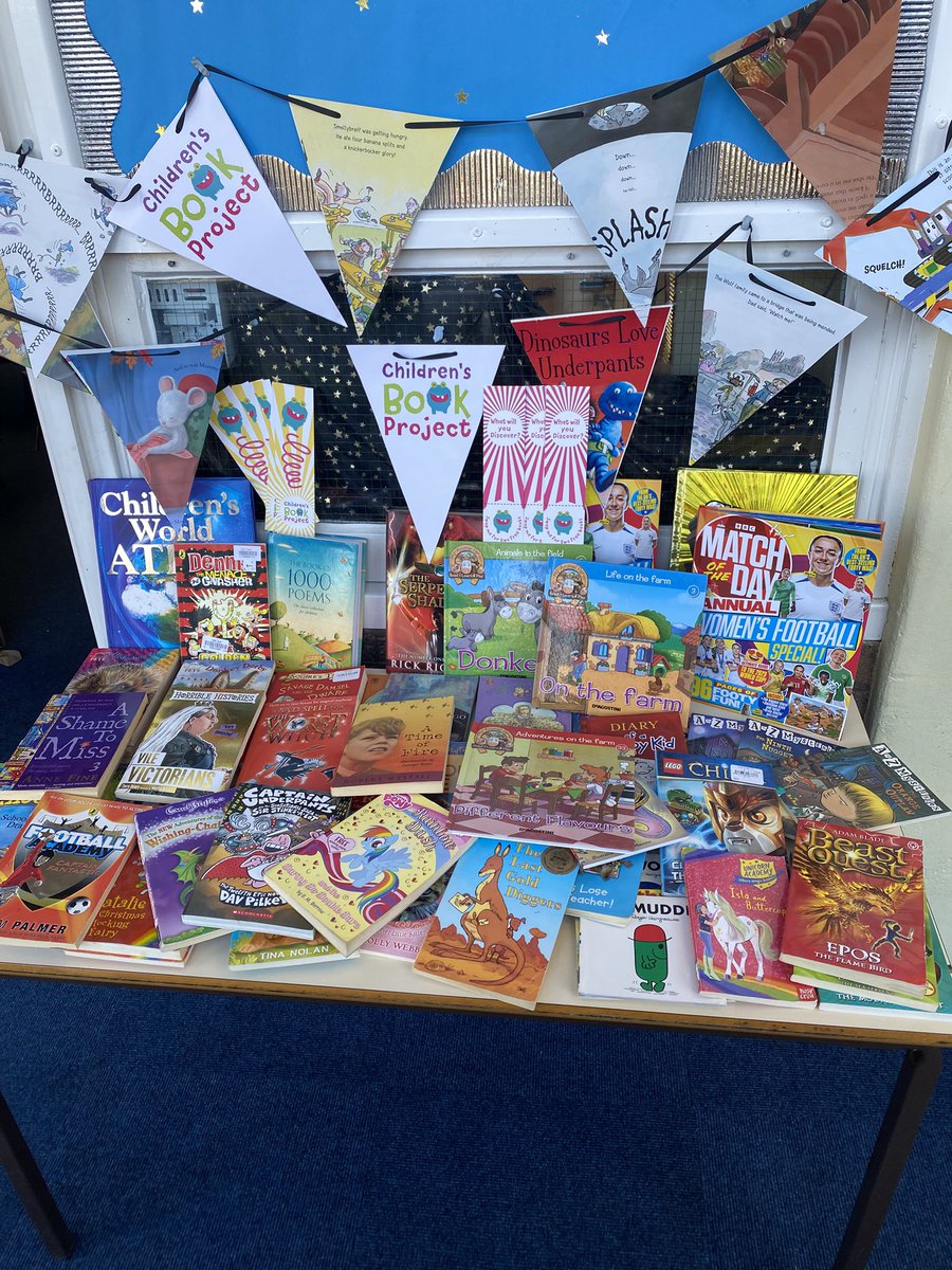 Colmers_FarmPS's tweet image. Swap shops have been set up around school ready for @WorldBookDayUK thanks to the incredible people at @lonbookproject for the donation of so many wonderful books. Not only will your child go home with their WBD book they pre-ordered, but they'll also choose 2 extra books! 😍