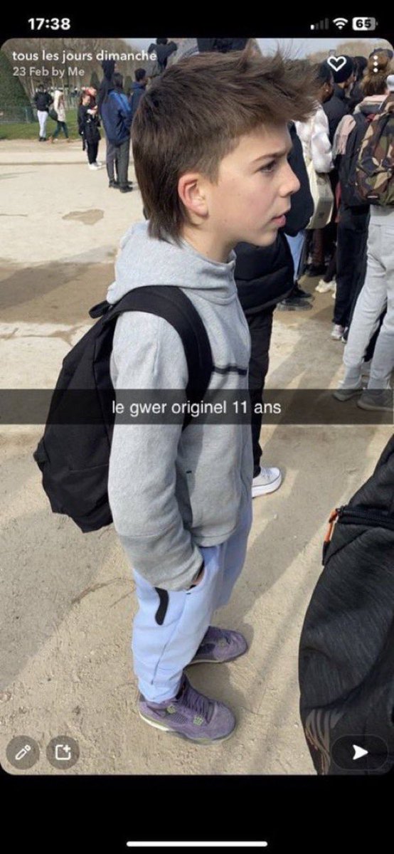 TagTwt_'s tweet image. J’ai amené mon pote blanc au grec pour la première fois, on lui a dit « et la viande ? » il a répondu « saignante svp »