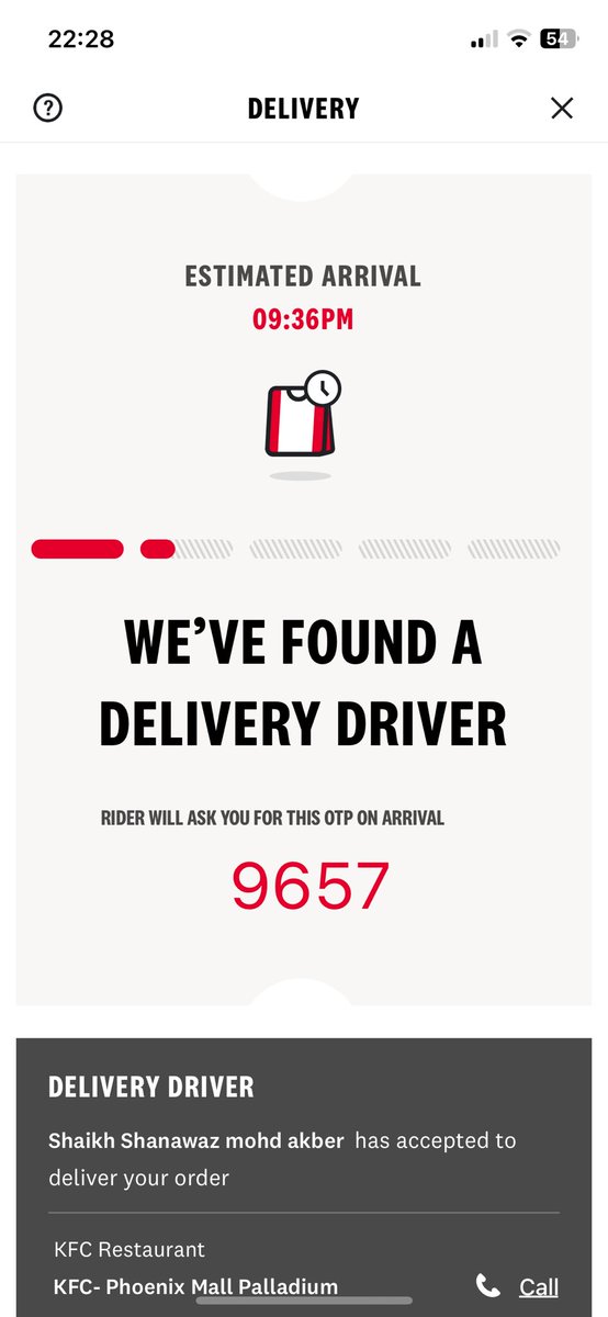 hailpreeti's tweet photo. @KFCMumbai it is 22:34 pm and I am still waiting for my order or refund . Pathetic https://t.co/bAETJB1iDD