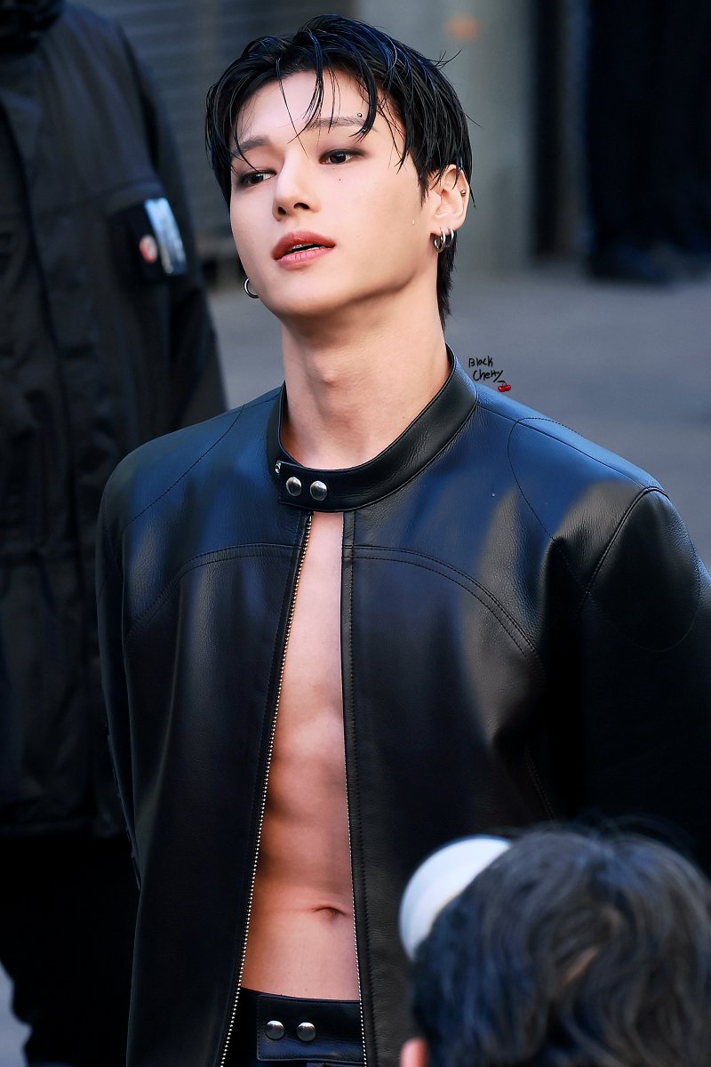 블랙체리🖤 black cherry🍒 tweet media
