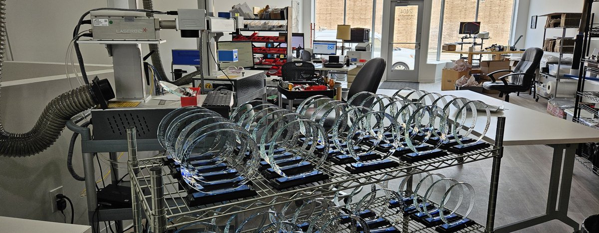 🚗 Laser612’s UV etched this glass VW Club trophy—tiny, sharp, crystal-clear. Win a free engraving! RT, follow, tag 3 friends. Ends March 8. #Laser612 #UVEngraving #CarTech