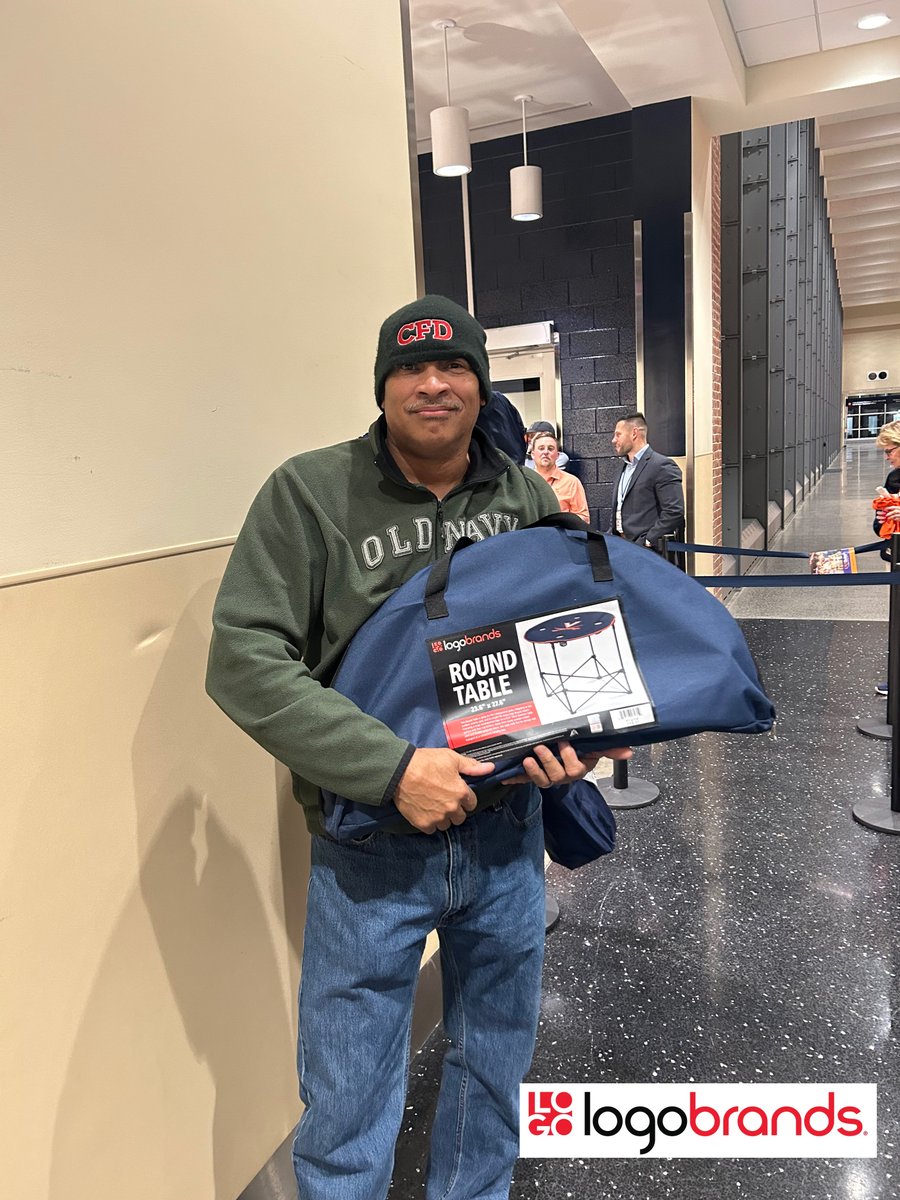 Virginia Sports Properties (@uvavsp) on Twitter photo Congratulations to Michael Thomas, Fire Chief of <a href="/CvilleFireDept/">Charlottesville Fire</a>, our lucky <a href="/logobrandsinc/">Logo Brands</a> winner during last night’s <a href="/UVAMensHoops/">Virginia Men's Basketball</a> game vs. FSU!
#GoHoos 🔶⚔️🔷 Congratulations to Michael Thomas, Fire Chief of <a href="/CvilleFireDept/">Charlottesville Fire</a>, our lucky <a href="/logobrandsinc/">Logo Brands</a> winner during last night’s <a href="/UVAMensHoops/">Virginia Men's Basketball</a> game vs. FSU!
#GoHoos 🔶⚔️🔷