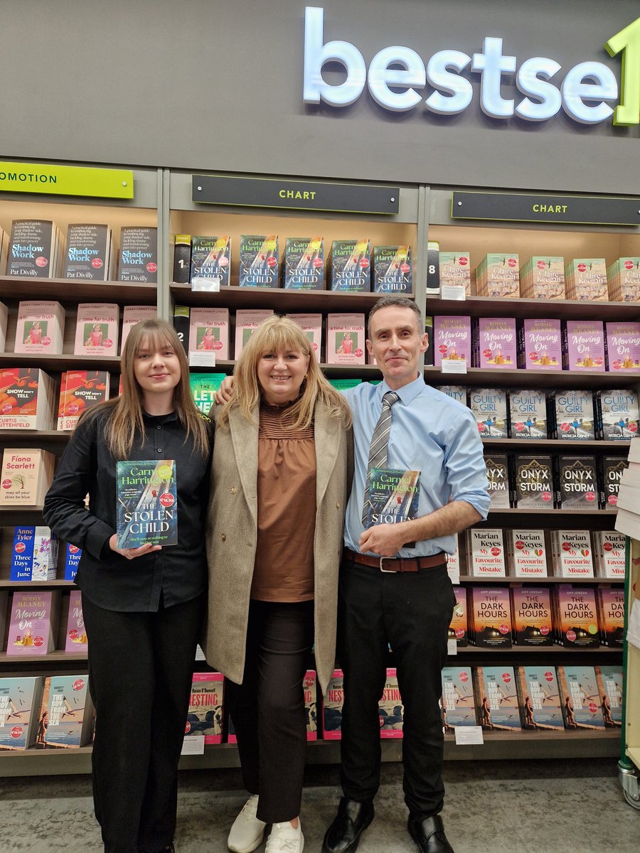 Hachette Ireland (@hachetteire) on Twitter photo Carmel with Shelise and Paul of <a href="/easons/">Eason</a> <a href="/DundrumTC/">Dundrum Town Centre</a> on #TheStolenChild signing tour. Lovelyto meet you both and Many thanks
<a href="/HappyMrsH/">Carmel Harrington Author</a>
<a href="/headlinepg/">Headline Books</a> Carmel with Shelise and Paul of <a href="/easons/">Eason</a> <a href="/DundrumTC/">Dundrum Town Centre</a> on #TheStolenChild signing tour. Lovelyto meet you both and Many thanks
<a href="/HappyMrsH/">Carmel Harrington Author</a>
<a href="/headlinepg/">Headline Books</a>