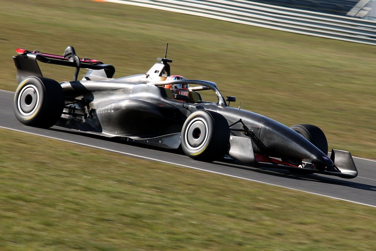 GB3 Championship (@gb3championship) on Twitter photo 📰 TESTING REPORT
<a href="/hillspeedracing/">hillspeed</a>'s <a href="/27FreddieSlater/">Freddie Slater</a> beats <a href="/SnettertonMSV/">Snetterton Circuit</a> lap record in first official GB3 test of 2025
Full story and results: gb-3.net/news/2025/mar/… 📰 TESTING REPORT
<a href="/hillspeedracing/">hillspeed</a>'s <a href="/27FreddieSlater/">Freddie Slater</a> beats <a href="/SnettertonMSV/">Snetterton Circuit</a> lap record in first official GB3 test of 2025
Full story and results: gb-3.net/news/2025/mar/…