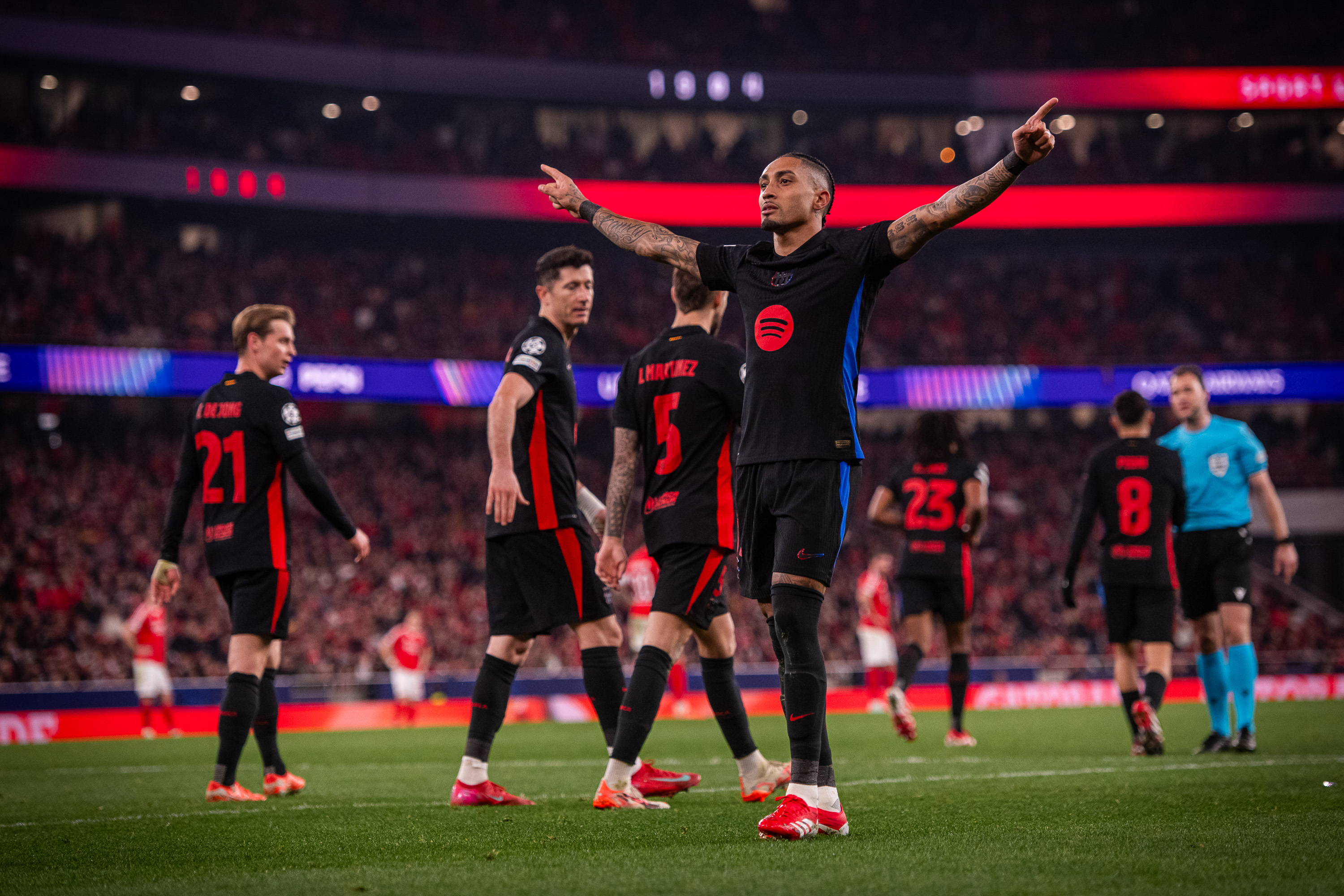 UEFA Champions League 2024-25 Round of 16 First Leg Round Up: Liverpool, Barcelona and Real Madrid snatch narrow wins; Bayern, Arsenal are halfway into the Quarters-sportzpont.com