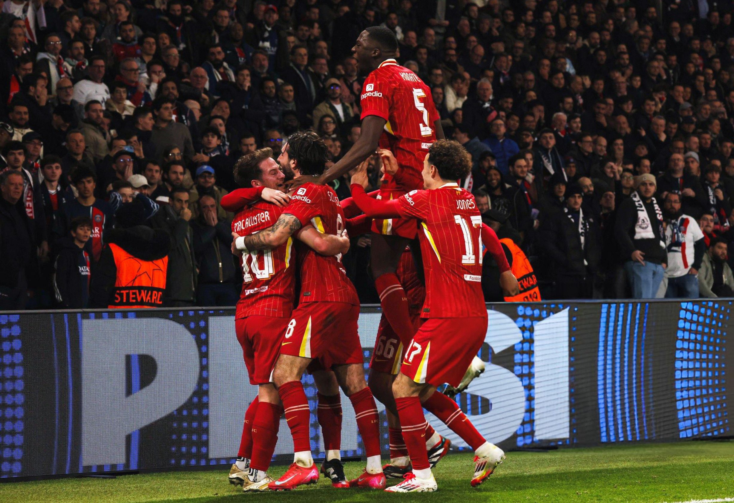 UEFA Champions League 2024-25 Round of 16 First Leg Round Up: Liverpool, Barcelona and Real Madrid snatch narrow wins; Bayern, Arsenal are halfway into the Quarters-sportzpont.com
