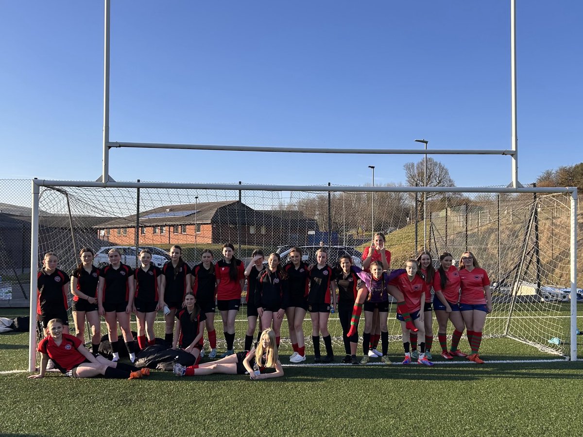 So lovely to play our friends ⁦<a href="/PE_BFS/">PE_BFS</a>⁩ in the sun tonight! Another cracking fixture with some great goals. PoM Ashlee and Layla 👏💫. ⁦<a href="/IDSHeadteacher/">Mrs Owen</a>⁩ #EverypupilEveryopportunityEveryday #theIDSway