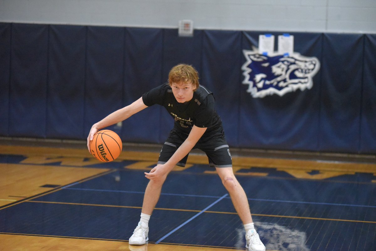 Oswego East Bball (@oewolvesbball) on Twitter photo Congratulations to Andrew Pohlman on being named to the Southwest Prairie West Division All Conference Team. <a href="/AndrewPohlman20/">Andrew Pohlman</a> Congratulations to Andrew Pohlman on being named to the Southwest Prairie West Division All Conference Team. <a href="/AndrewPohlman20/">Andrew Pohlman</a>