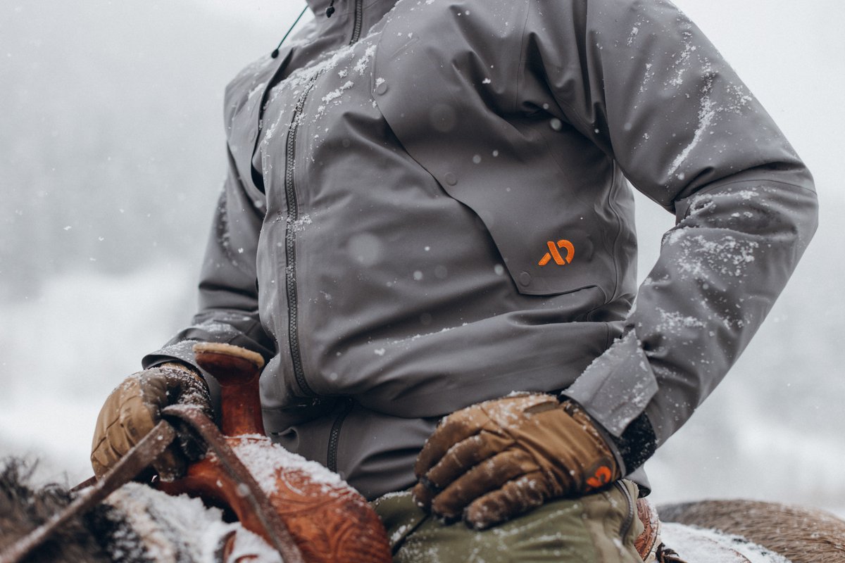 firstlitehunt's tweet photo. First Lite’s warmest outerwear is built to handle the coldest sits, the longest hikes, and the toughest conditions Mother Nature throws your way. Don’t let the last stretch of winter catch you unprepared—gear up now and finish the season strong.  #FirstLiteHunting https://t.co/iY4lJW3KtE