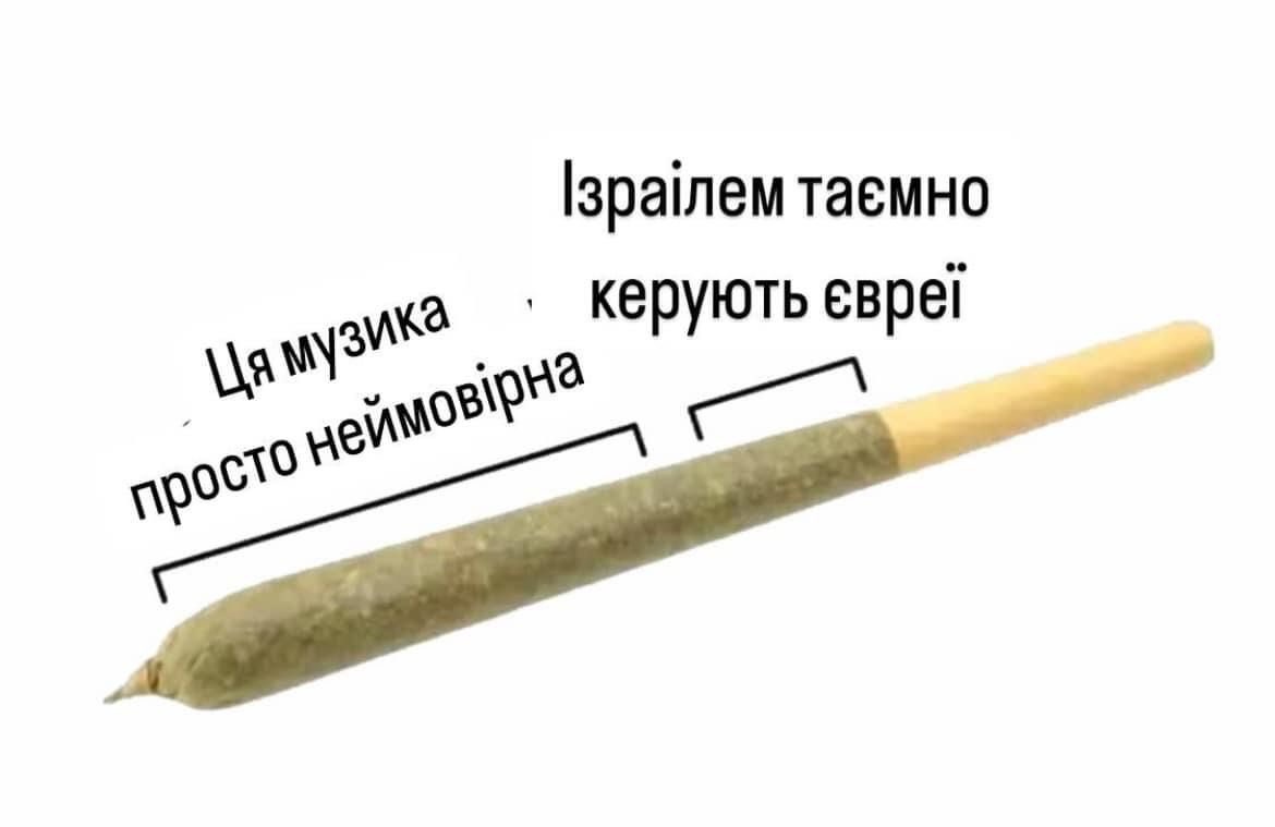 KiraChinchilla's tweet image. Це я натякаю ✨декому✨, що за три дні в мене місячні, але схуйовило ще вчора, а знач пора радувати дружиноньку ВЖЕ 👀