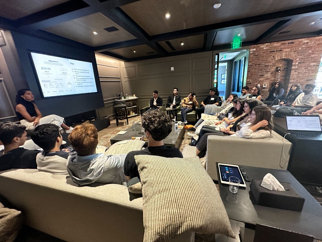 amitku's tweet image. A simple idea to build the @UCBerkeley startup alumni network has grown beyond my wildest dreams into #AccelScholars, a tight-knit community of the most ambitious, talented, kind-hearted people, whose individual stories we’ve been fortunate to support for the past eight years
