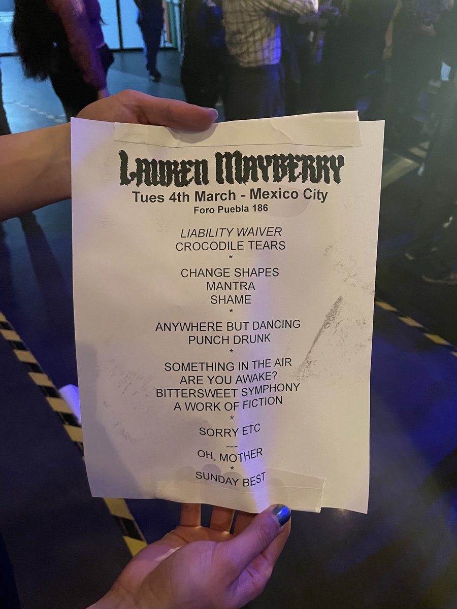 sabuesomelomano's tweet image. Más de 10 años siendo fan de @CHVRCHES y ahora tocó ver a la queen @laurenevemay solita. Oficialmente la artista que más veces he visto en vivo. Y las que faltan.