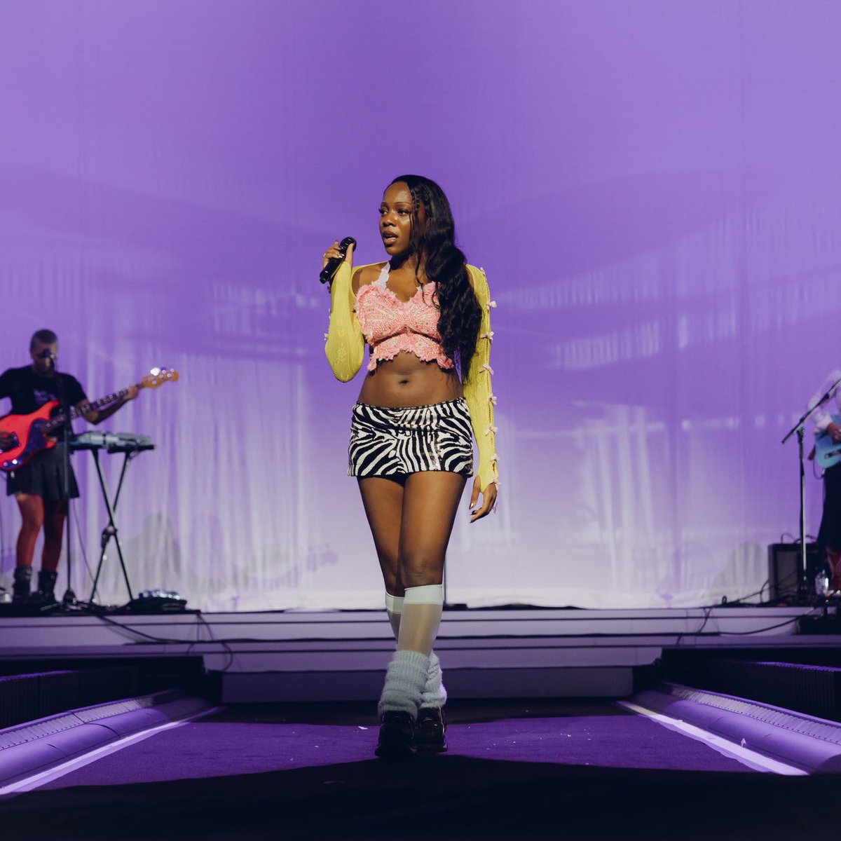 Rachel Chinouriri will be releasing her new EP, ‘Little House’ on April 4!