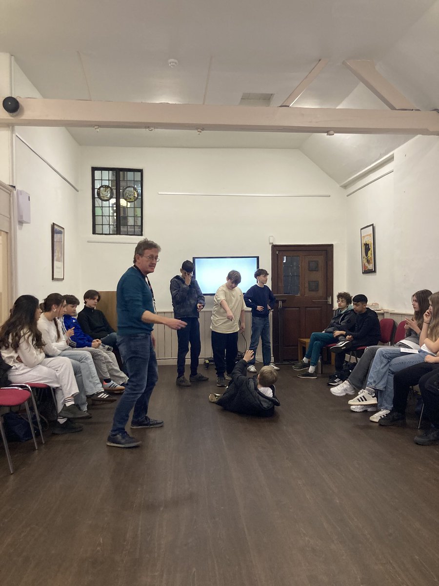 Day 2 started with a ‘Spotlight on Romeo and Juliet’ workshop with the #BirthplaceTrust where pupils acted out key scenes from the play and deepened their knowledge of the text. #StNicks #StNicksLearning #StNicksCreativity