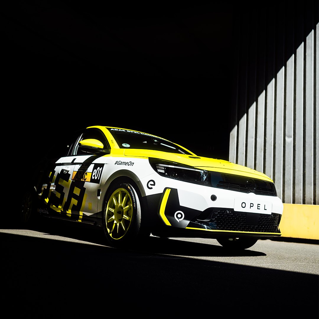 giauto_gipuzkoa's tweet image. Siguiente nivel desbloqueado ¿Se ha transformado el #OpelCorsa Rally Electric?
#YesOfCorsa #OpelRally #Gamescom #opel #OpelService #Giauto #Donostia #Irun #Bergara #Olaberria #Gipuzkoa