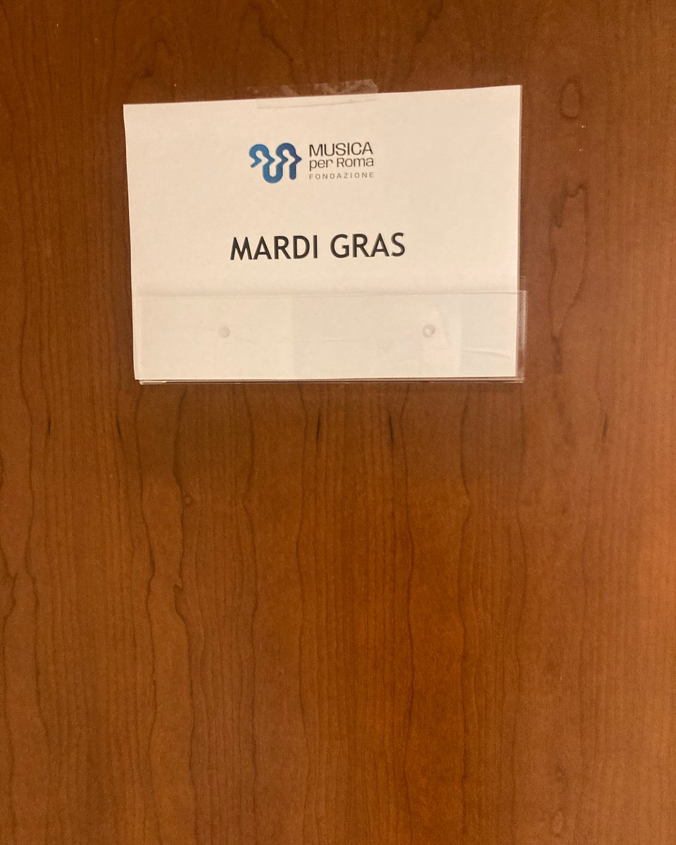 Mardi Gras (@mardigrasband) on Twitter photo Un enorme abbraccio collettivo. Una notte di musica da ricordare. Grazie!
Grazie a #albertolonghi e <a href="/maurothedrummer/">Mauro Lopez</a> e a tutti il personale <a href="/AuditoriumPdM/">Auditorium PdM</a>
Un Grazie speciale a #marinaluca
<a href="/Fumettinovelli/">DETTI E FUMETTI</a>
<a href="/massimocanorro/">recensioni_mc</a>
#undergroundsymphonyrecords Un enorme abbraccio collettivo. Una notte di musica da ricordare. Grazie!
Grazie a #albertolonghi e <a href="/maurothedrummer/">Mauro Lopez</a> e a tutti il personale <a href="/AuditoriumPdM/">Auditorium PdM</a>
Un Grazie speciale a #marinaluca
<a href="/Fumettinovelli/">DETTI E FUMETTI</a>
<a href="/massimocanorro/">recensioni_mc</a>
#undergroundsymphonyrecords