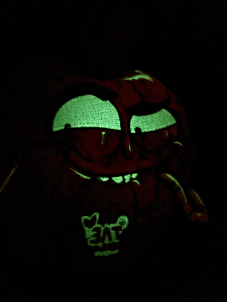 Stitchop_'s tweet image. ✨GIVEAWAY TIME✨

I heard @SrPetersETH is doing a FREE NFT mint. Well, in the spirit of giving, Im giving away 1 #embroidered SrManzano hoodie 🍎
84 000 stitches 🪡

To enter:
Follow @SrPetersETH and @Stitchop_ 
Like + retweet

Grok will pick the winner on 03/07/2025

Good luck…