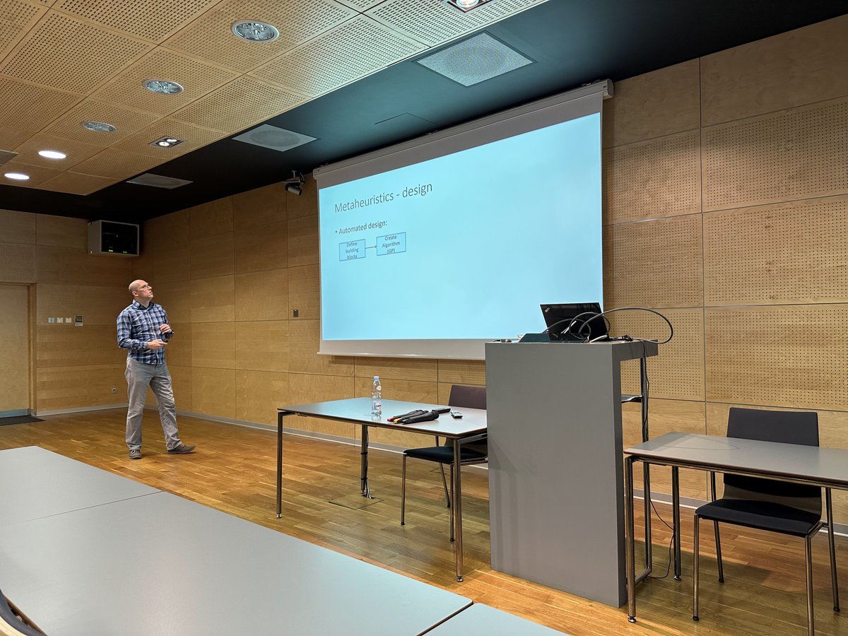 Michal Pluháček tweet media