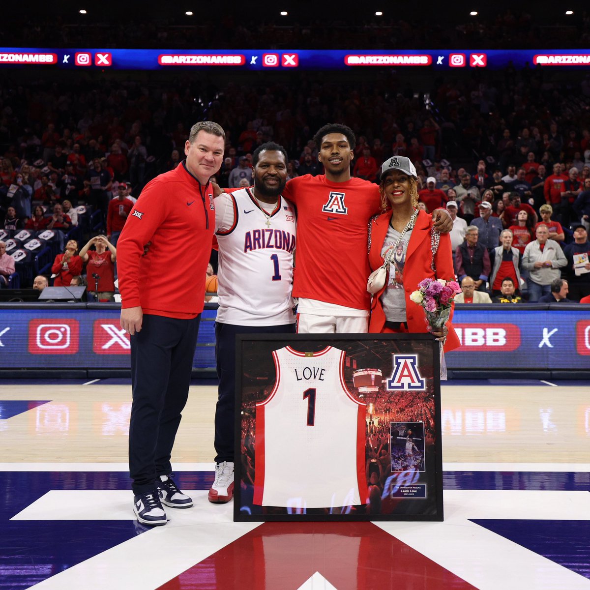 Arizona Basketball tweet media