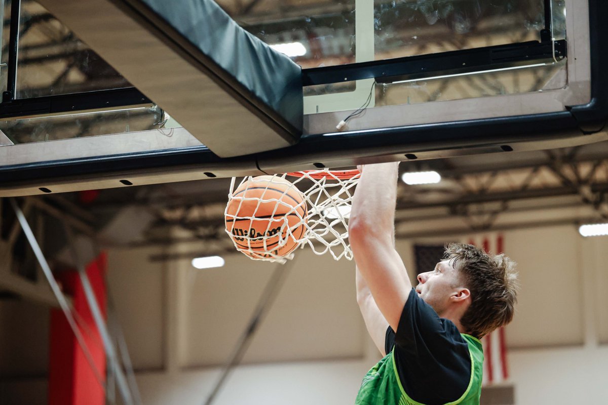 Wagner Men's Basketball tweet media