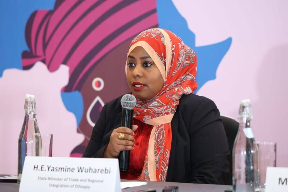 yasminw101's tweet image. The Ministry of Trade &amp;amp; Regional Integration and the COMESA Women in Business Federation #COMFWB had a joint press conference on the upcoming 6th regional trade fair &amp;amp; business conference that will be held in #Addis Ababa from May 7-9/2025 during the COMESA week.