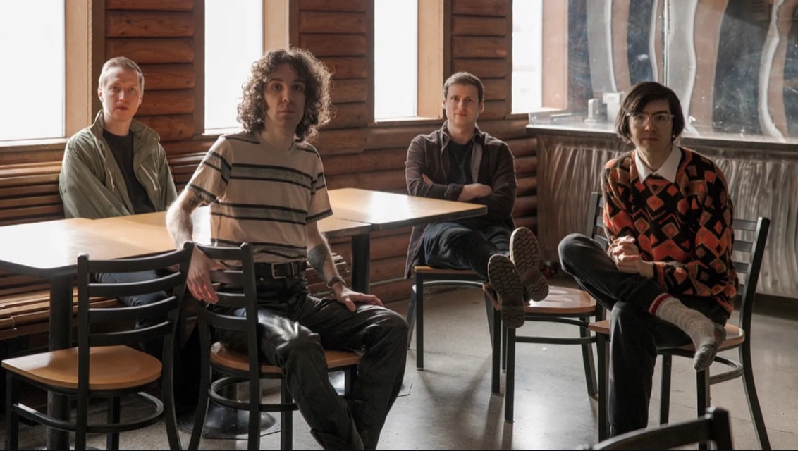 carseatnedrest's tweet photo. walking into the wrong classroom and everyone in there looks at you like this https://t.co/kbh5Hi50vZ