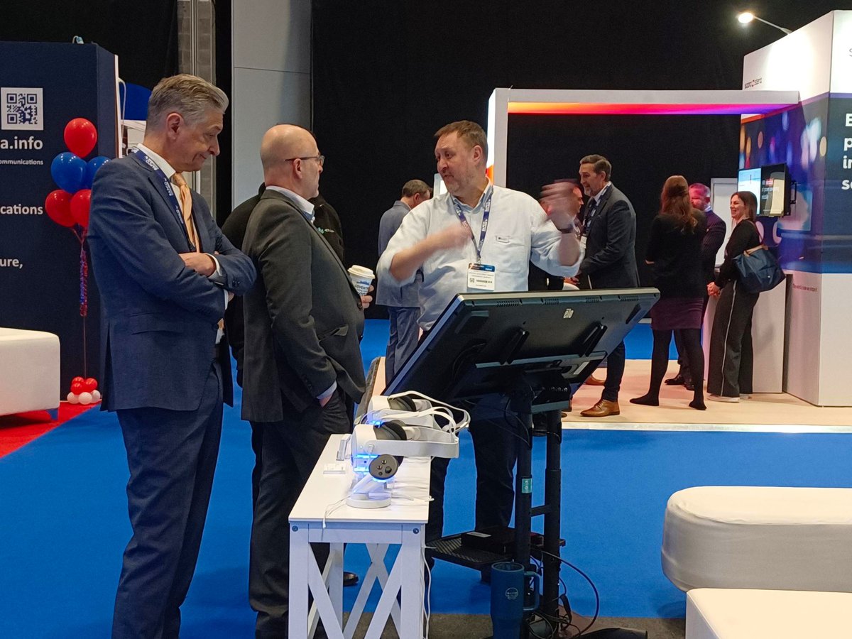 Hexagon SIG Public Safety (@hexagonsigps) on Twitter photo We had a great first day at #BAPCO, and there's still time to visit us at stand J10. We'll talk about how technology is giving operators the freedom to perform their work without being tethered to a traditional desk, and you'll score a sweet treat! 🍫
<a href="/BAPCOEvent/">BAPCO Annual Conference & Exhibition</a> #publicsafety We had a great first day at #BAPCO, and there's still time to visit us at stand J10. We'll talk about how technology is giving operators the freedom to perform their work without being tethered to a traditional desk, and you'll score a sweet treat! 🍫
<a href="/BAPCOEvent/">BAPCO Annual Conference & Exhibition</a> #publicsafety