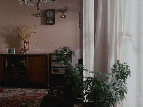 TheCinesthetic's tweet photo. Close-Up (1990) dir. Abbas Kiarostami https://t.co/vWvwyad6nW