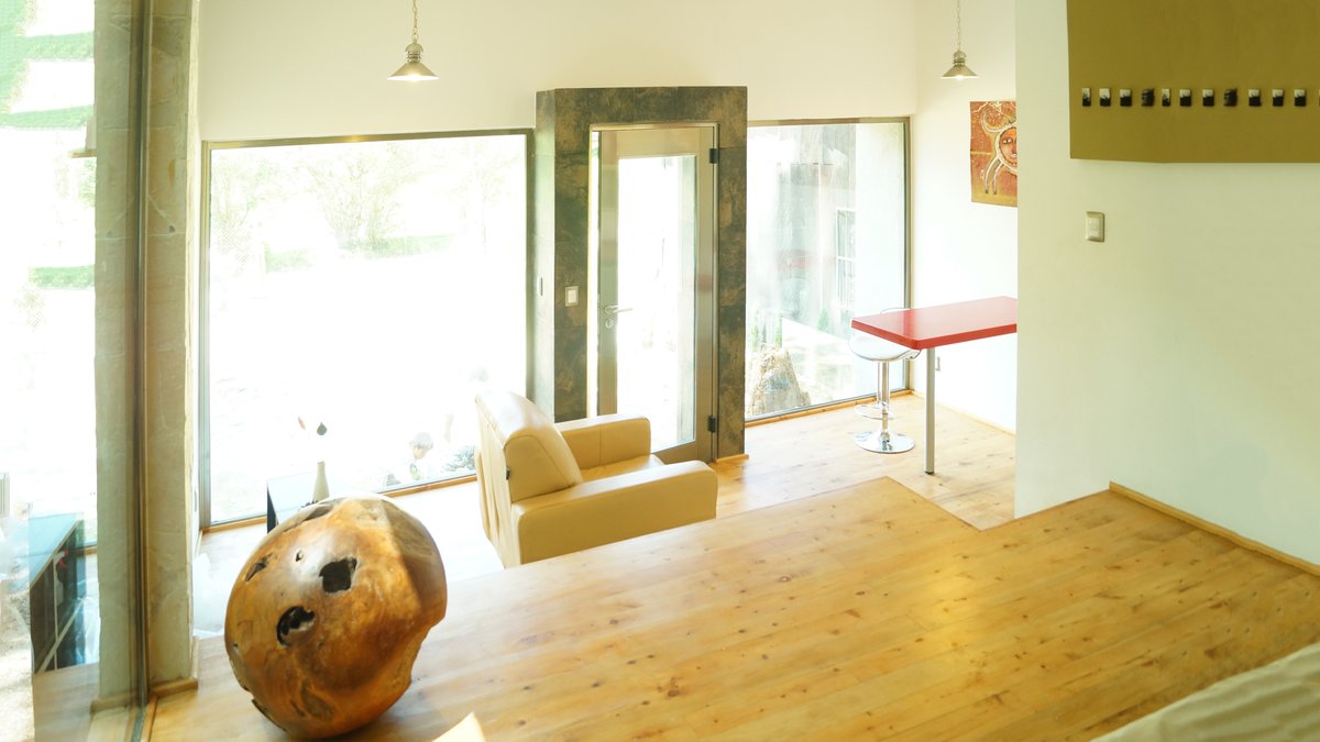 #Obras
Loft 37 (#Loft I).

Cabaña de descanso 37 m2; estancia, cocineta, dormitorio, w.c con vista al bosque en San Cristóbal de las Casas, #Chiapas.

1) Vista general.
2) #Terraza de acceso.
3) Vista interior 1.
4) Vista interior 2.

#Arquitectura #Architecture
#REArquitectos