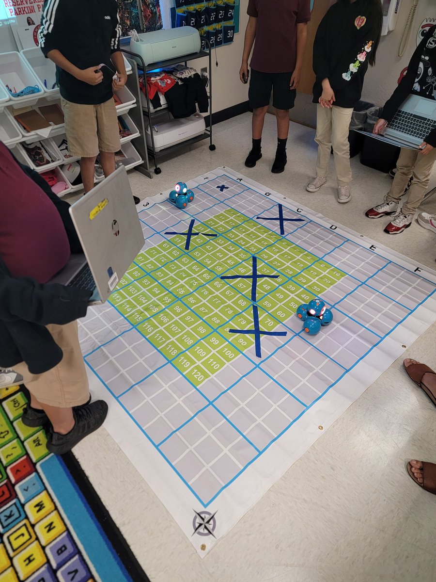 Amber Hinkel tweet media