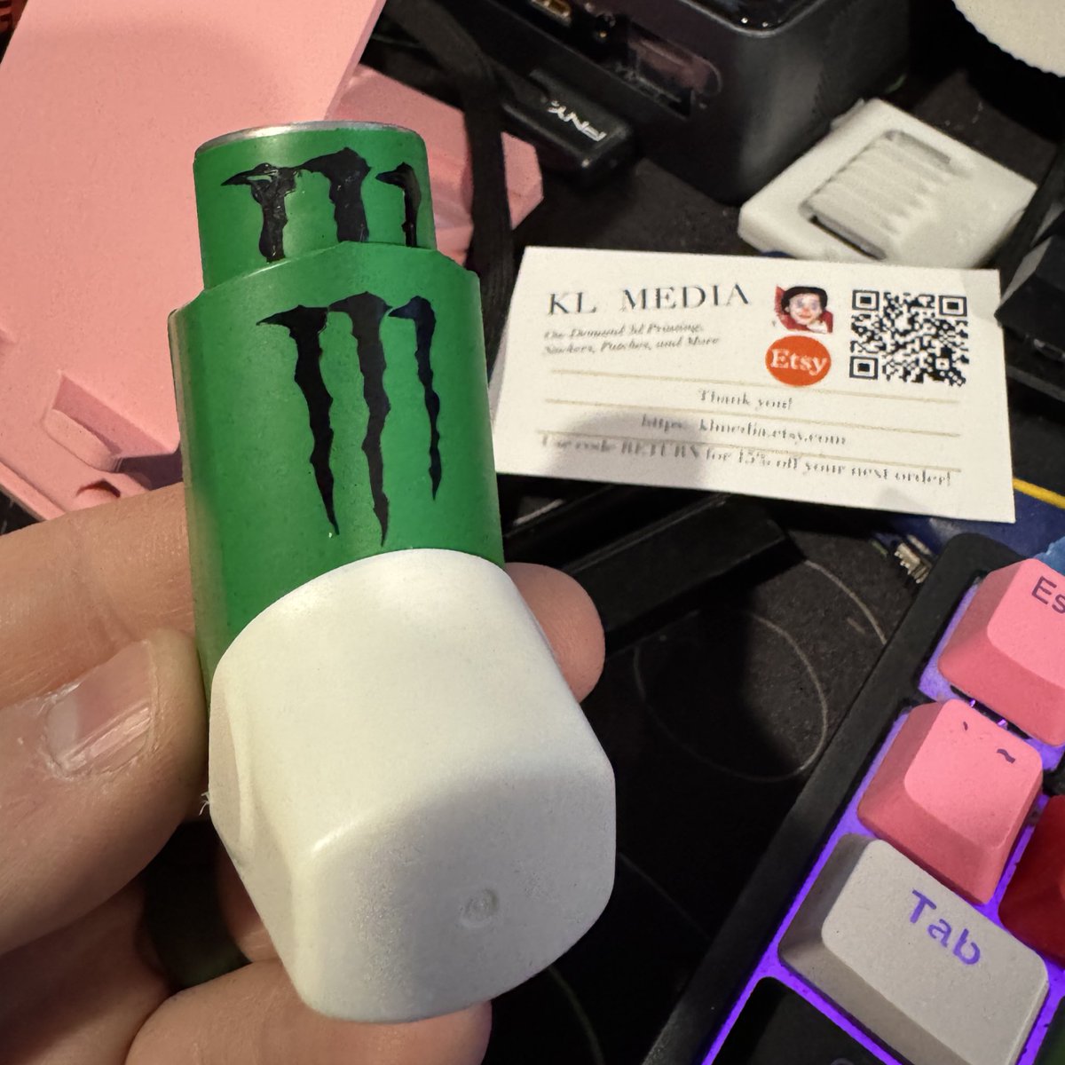 KLobstar's tweet image. this new medicine my doctor gave me is making me feel weird as hell man