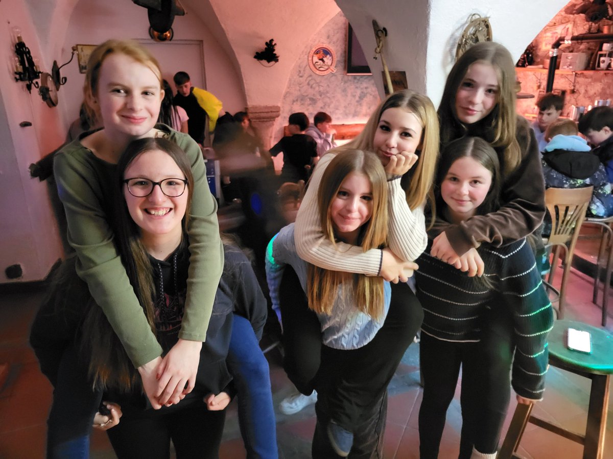 Morpeth Chantry Middle School tweet media