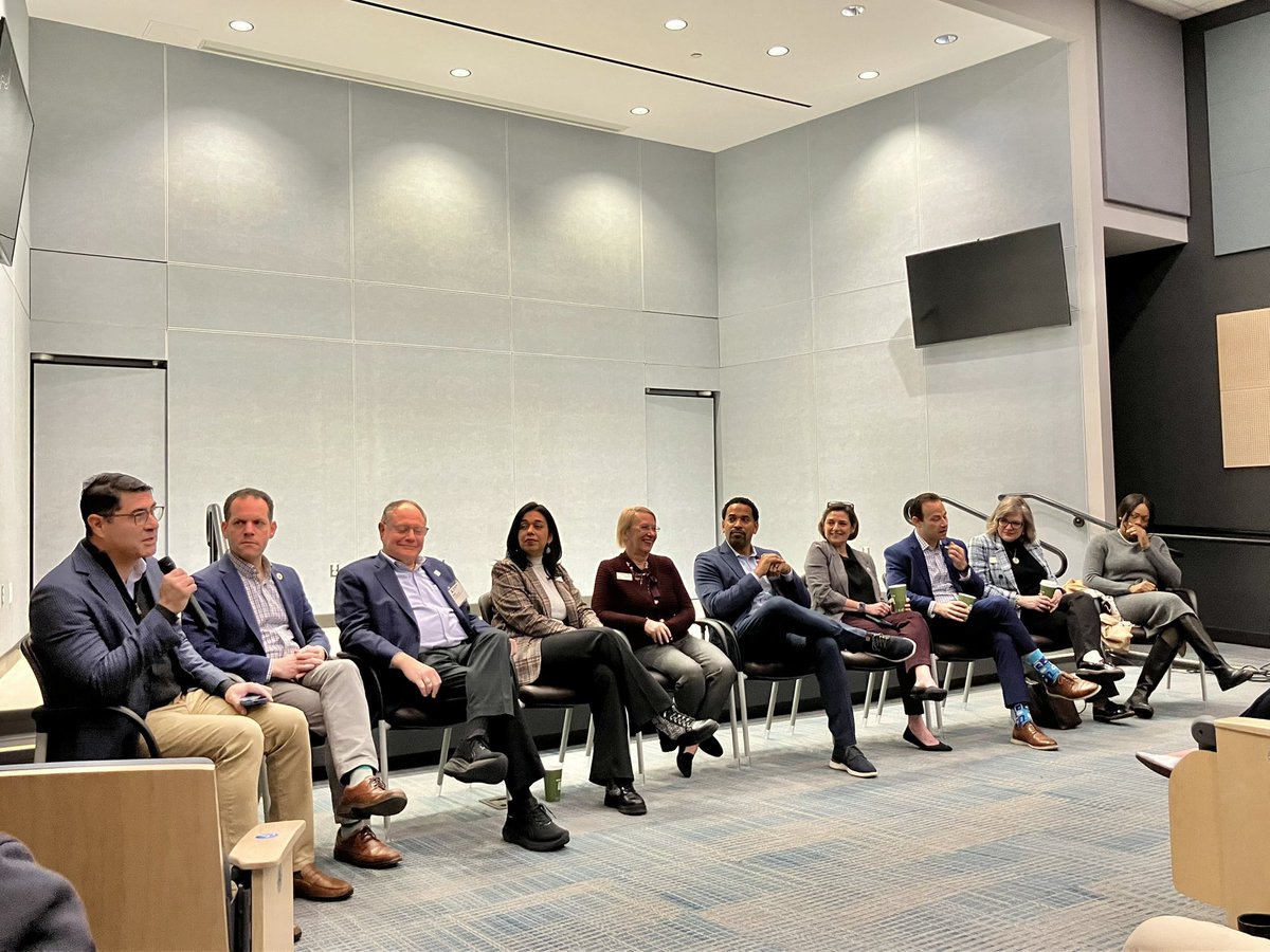 Shinta H. Hernandez, Ph.D. (@profhernandez2) on Twitter photo Thanks to <a href="/DanaPauley/">Dana Pauley</a> <a href="/LeaderMontMD/">Leadership Montgomery (MD)</a> for organizing conversation with <a href="/MontgomeryCoMD/">Montgomery County MD Government</a>
County Council. Councilmembers urged community leaders to stay true to our mission and values and to continue compassionate, strategic and sound leadership. Photo op with <a href="/Andrew_Friedson/">Councilmember Andrew Friedson</a> Thanks to <a href="/DanaPauley/">Dana Pauley</a> <a href="/LeaderMontMD/">Leadership Montgomery (MD)</a> for organizing conversation with <a href="/MontgomeryCoMD/">Montgomery County MD Government</a>
County Council. Councilmembers urged community leaders to stay true to our mission and values and to continue compassionate, strategic and sound leadership. Photo op with <a href="/Andrew_Friedson/">Councilmember Andrew Friedson</a>